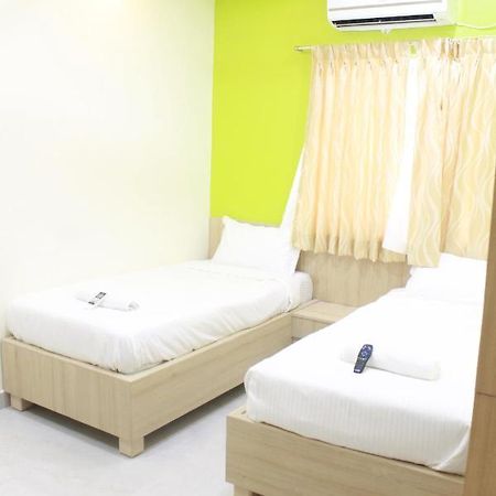 Jfive Residency Hotel Chennai Exterior photo