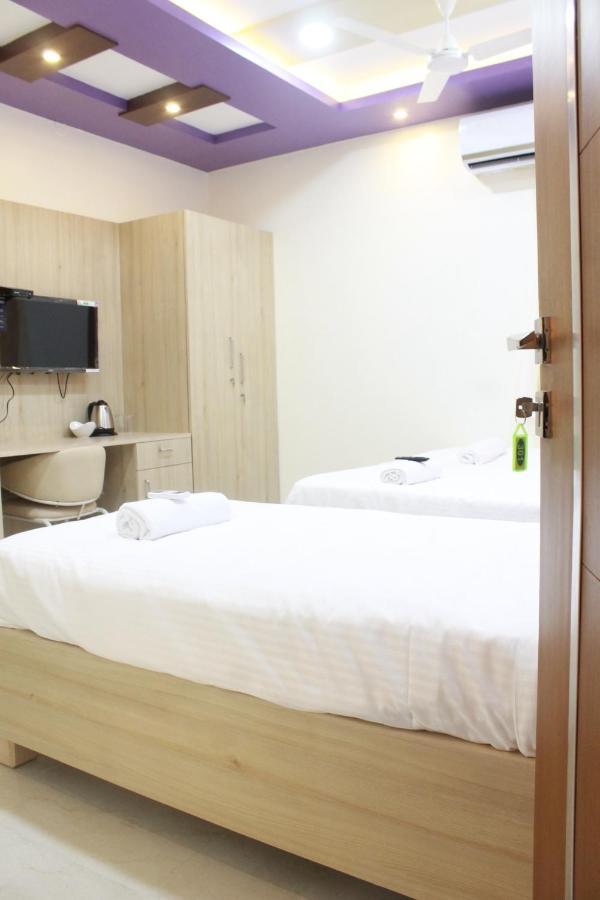 Jfive Residency Hotel Chennai Exterior photo